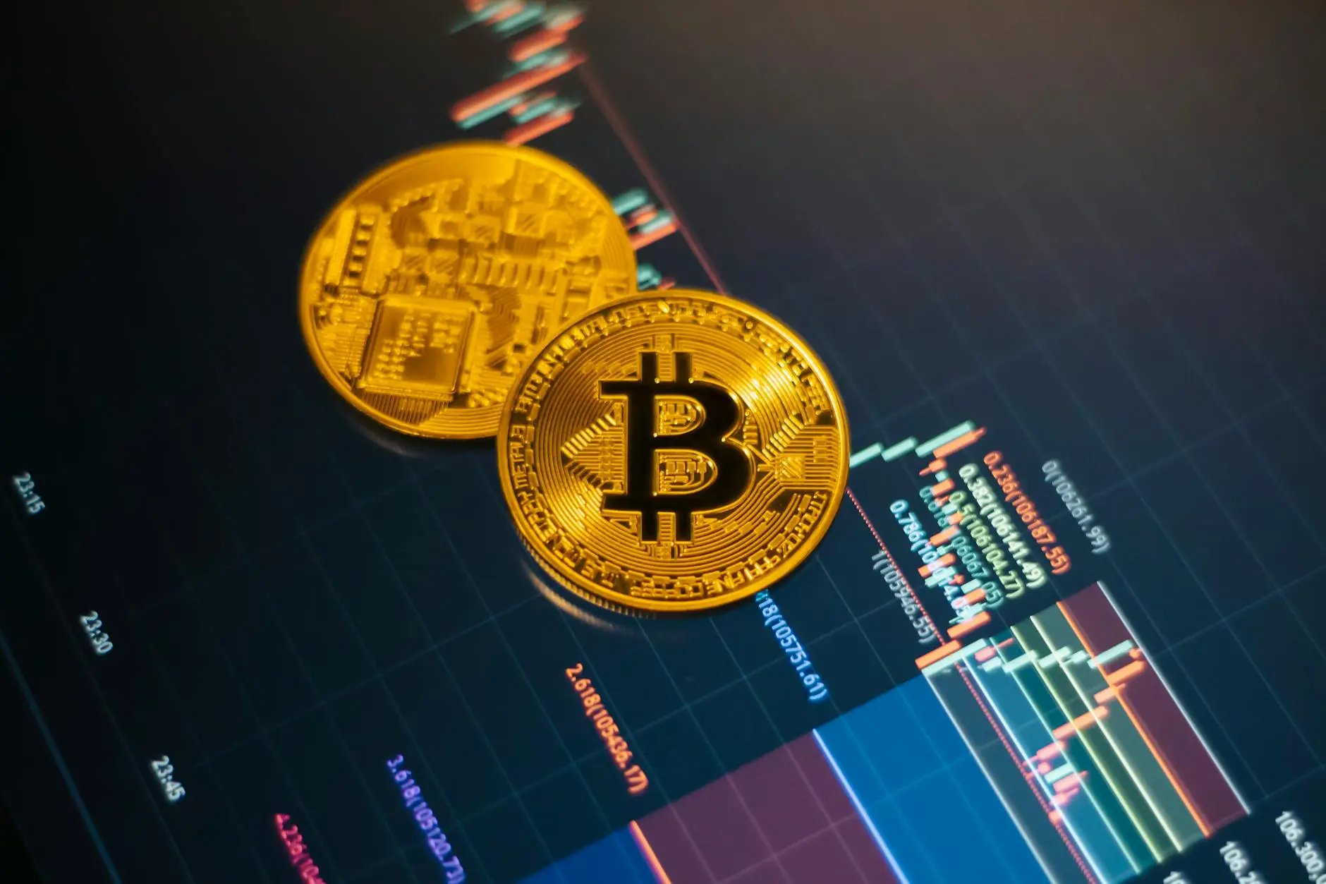 大规模赎回暴露比特币ETF资金流向分歧