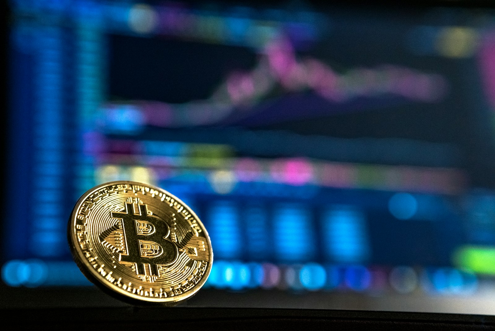 Strive再购入2,822枚比特币并清仓价值3.692亿美元的最终PIPE认股权证