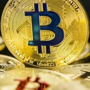 8.27比特币行情：冲击8万未果，高位缩量横盘，变盘节点如何精准卡位？