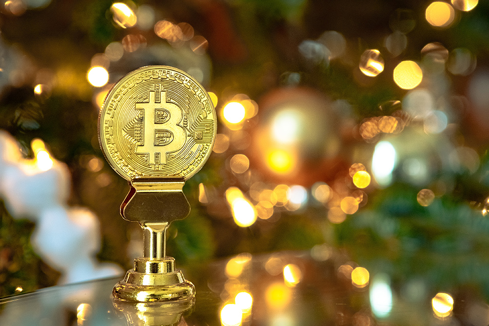 比特币重上8万美元！加密货币概念股狂飙，SEC“放行”代币化股票成催化剂